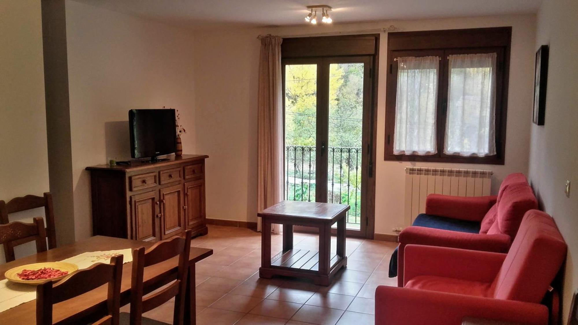 Apartamentos Mobison Салинас-де-Бьельса Экстерьер фото