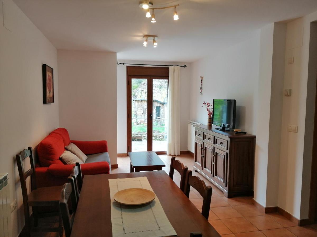 Apartamentos Mobison Салинас-де-Бьельса Экстерьер фото